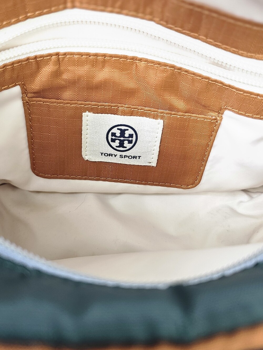 Tory Burch Tory Sport Ripstop Nylon Patch Crossbody bag - Picture 7 of 12